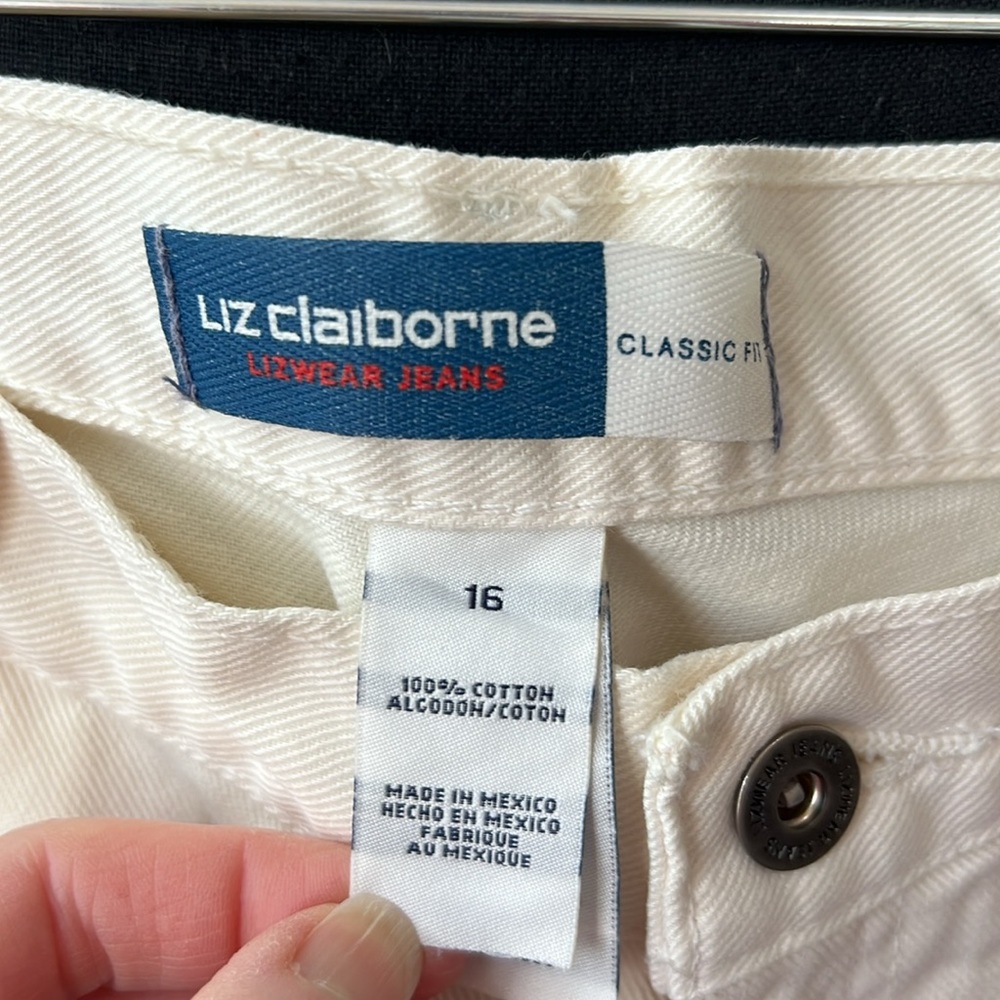 LIZ CLAIBORNE CLASSIC FIT WOMENS JEANS - Picture 4 of 6